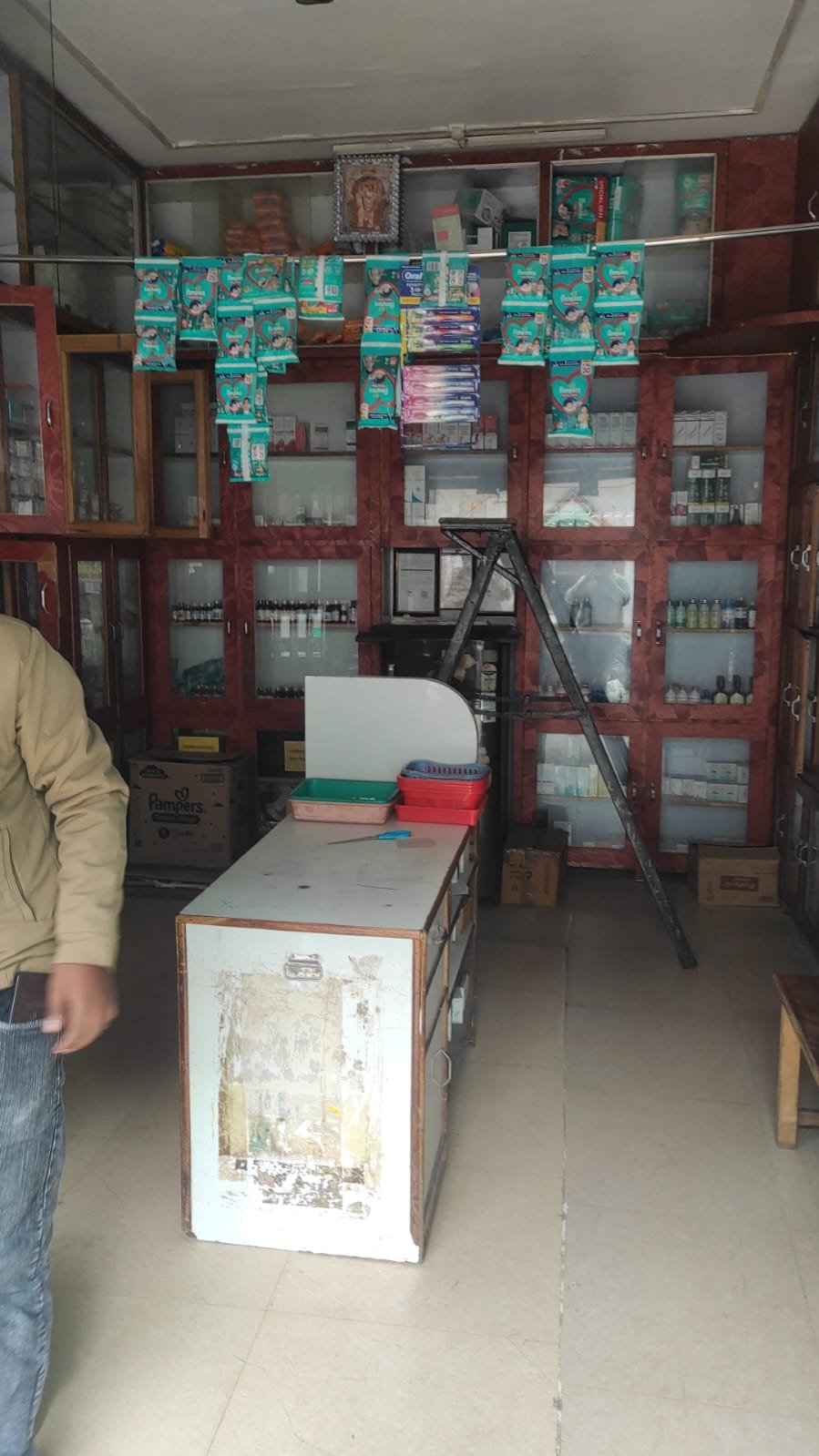 Dr. Sunil Bhardwaj MD